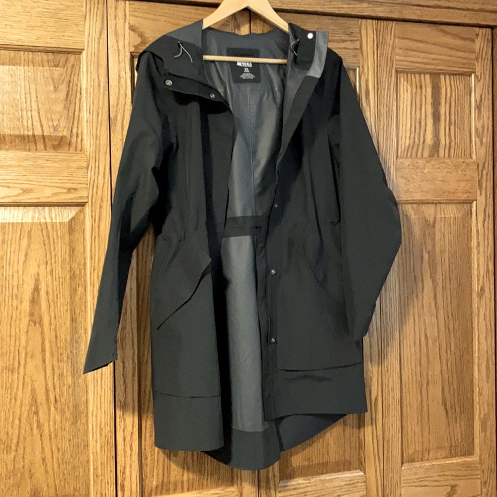 Rei Trench Coat